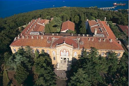 istanbul Princess islands, Heybeliada Ruhban Okulu