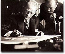 Mustafa Kemal Ataturk - Atatürk